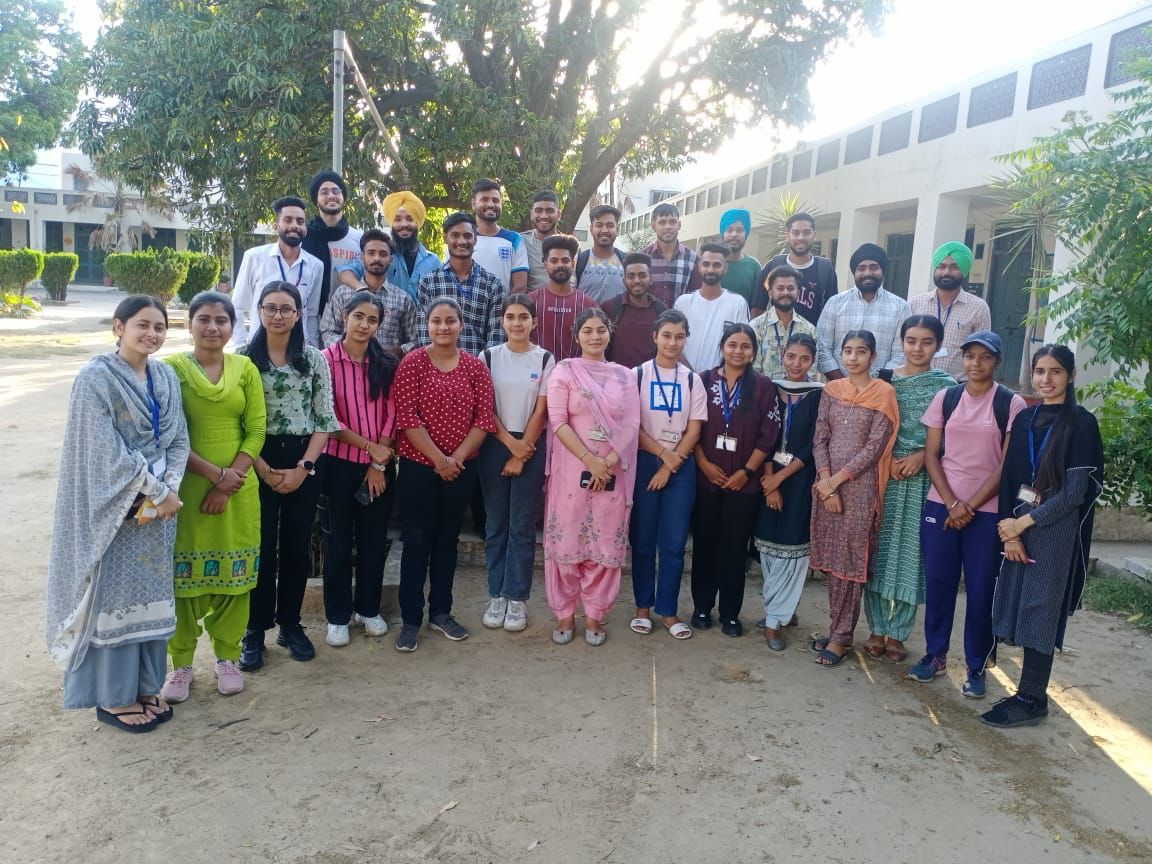 Along with academic achievement, the morale of the students is also getting high at Guru Nanak Mission Nishkam Coaching Centre.